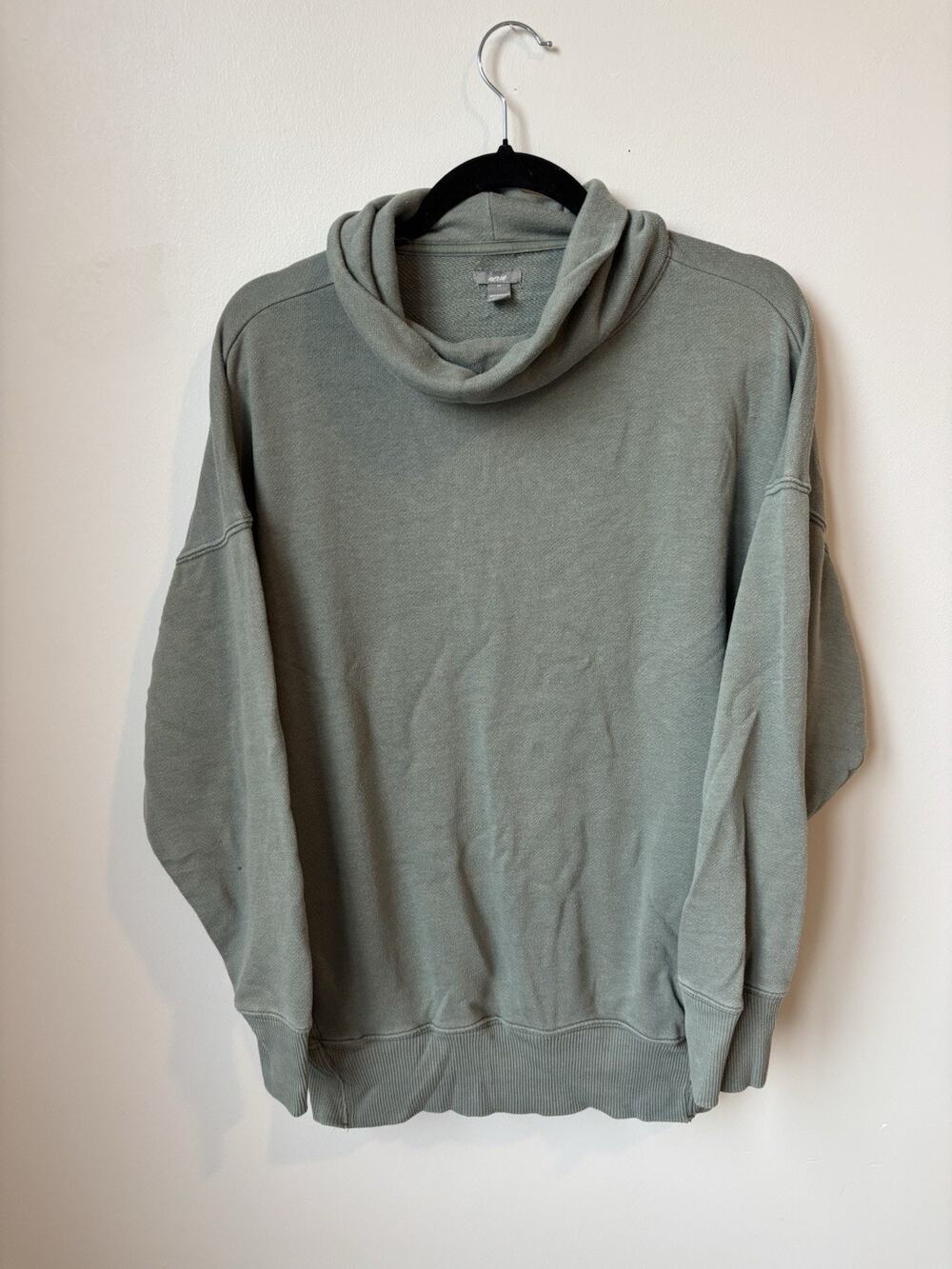 Aerie Cowl Neck Sage Green Crew Neck Women Size Medium